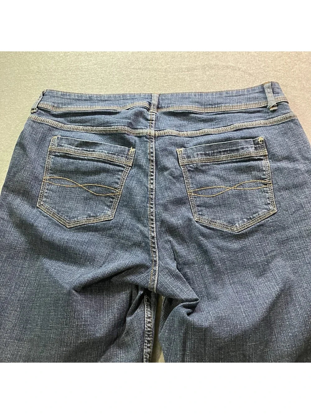 Lee product pair